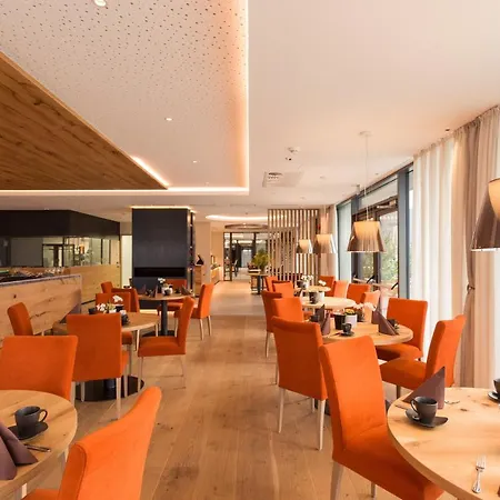 Hotel The - Golfclub Eppan Appiano Sulla Strada Del Vino