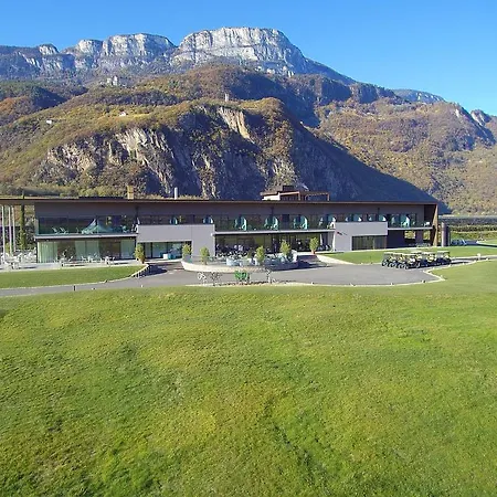 The - Golfclub Eppan Hotel